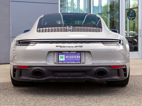 Used 2024 Porsche 911 Carrera GTS w/ Premium Package image 9