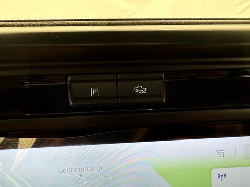 Used 2025 Ford F150 Raptor AWD/4WD image 37