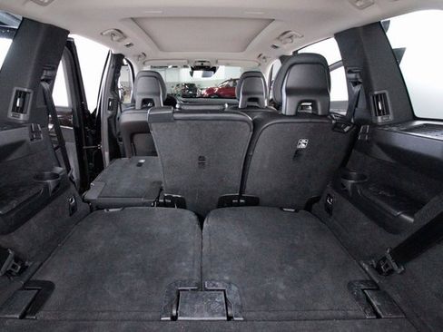 Used 2018 Volvo XC90 T6 Momentum w/ Convenience Package image 32