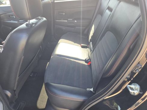 Used 2025 Mitsubishi Outlander Sport SE AWD/4WD image 27