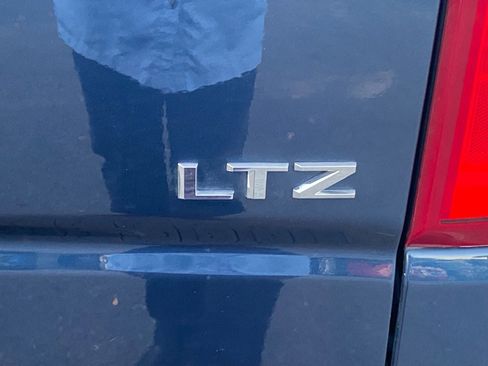 Used 2020 Chevrolet Silverado 1500 LTZ image 14