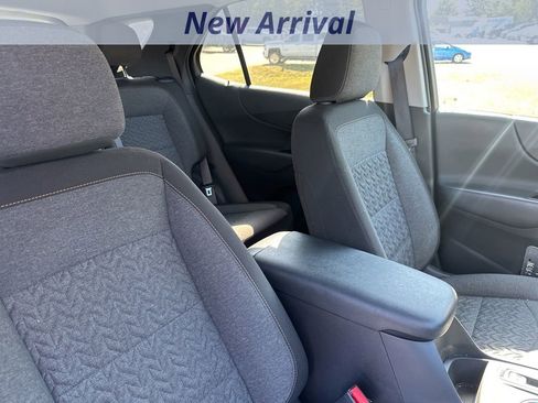 Certified 2024 Chevrolet Equinox LT image 8