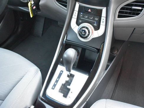 Used 2012 Hyundai Elantra GLS w/ Preferred Pkg 3 FWD image 23