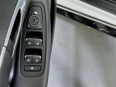 Used 2023 Hyundai Sonata SEL FWD image 18