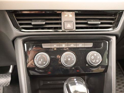 Used 2025 Volkswagen Taos S FWD image 11