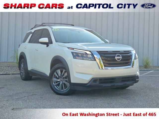 Used 2023 Nissan Pathfinder SV AWD/4WD image 1