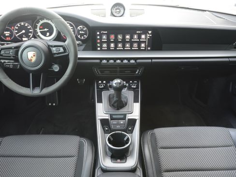 Certified 2022 Porsche 911 Carrera S RWD image 12