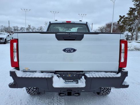 New 2026 Ford F250 XL w/ XL Off-Road Package image 7