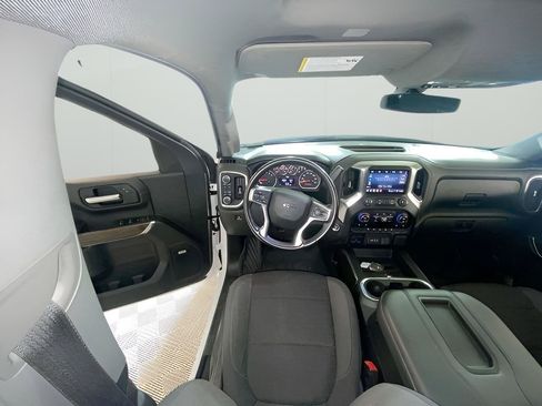 Used 2021 Chevrolet Silverado 1500 LT Trail Boss w/ Convenience Package II AWD/4WD image 38
