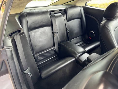 Used 2011 Jaguar XKR R image 39