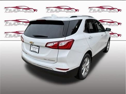Used 2020 Chevrolet Equinox Premier AWD/4WD image 7