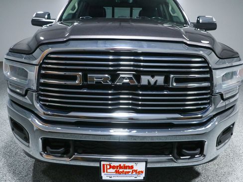 Used 2022 RAM 2500 Laramie w/ Protection Group AWD/4WD image 4