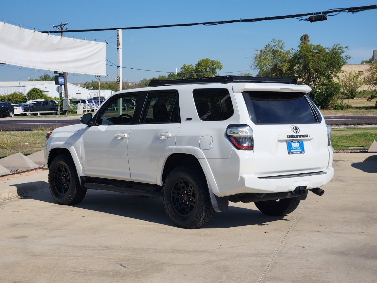 Used 2024 Toyota 4Runner SR5 Premium w/ Moonroof Package AWD/4WD image 7