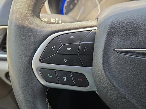Used 2023 Chrysler Voyager LX FWD image 20