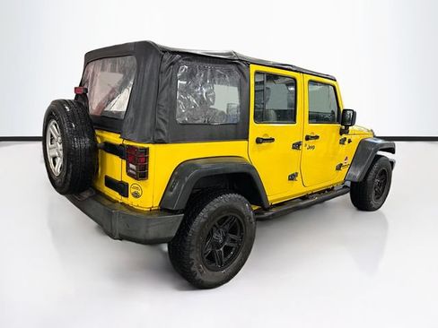 Used 2009 Jeep Wrangler Unlimited X AWD/4WD image 6