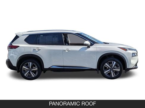 Used 2023 Nissan Rogue SL w/ SL Premium Package FWD image 6
