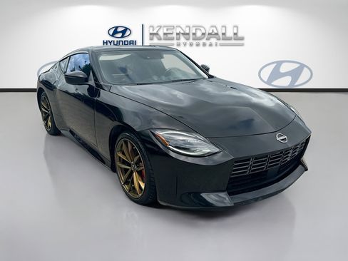 Used 2023 Nissan Z w/ Floor Mat Package (L93) RWD image 1