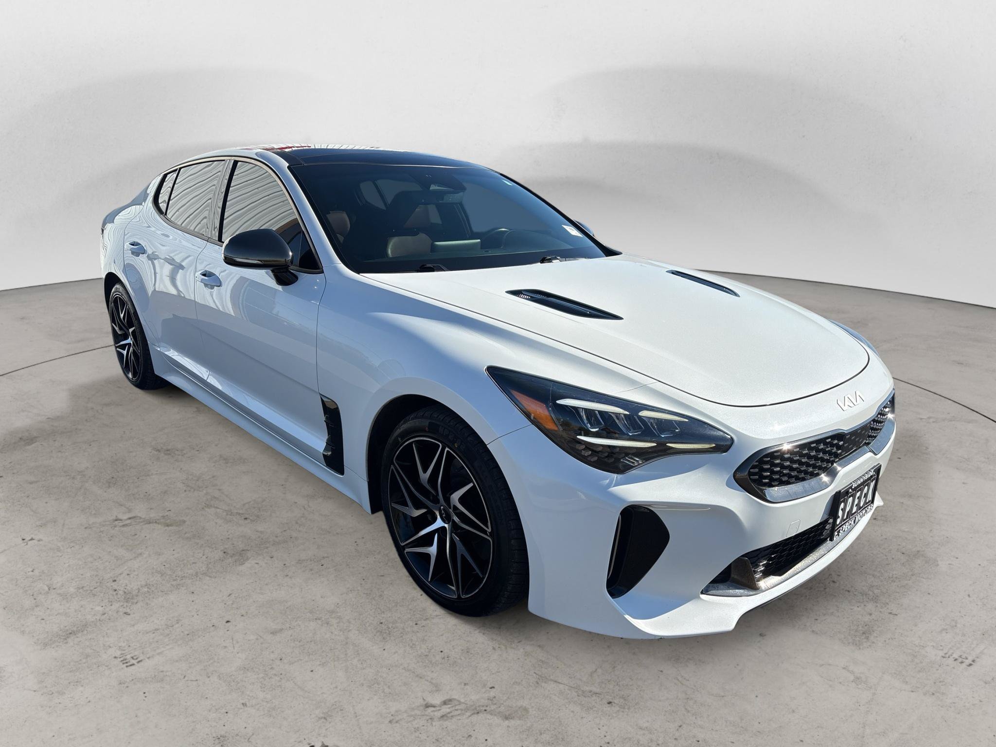 Used 2022 Kia Stinger GT-Line w/ Sun & Sound Package AWD/4WD image 7
