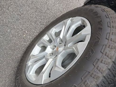 Used 2024 Chevrolet Silverado 1500 LTZ image 4