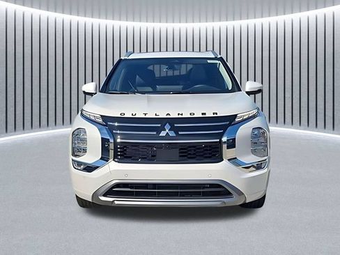 New 2026 Mitsubishi Outlander SEL FWD image 2