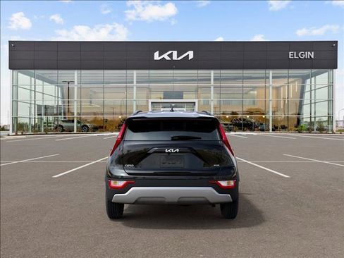 New 2025 Kia Niro EX image 5