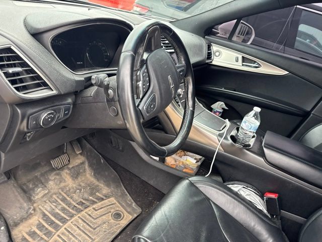 Used 2016 Lincoln MKX Reserve w/ Luxury Package AWD/4WD image 8