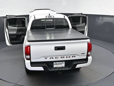 Used 2022 Toyota Tacoma SR w/ SR Convenience Package RWD image 49