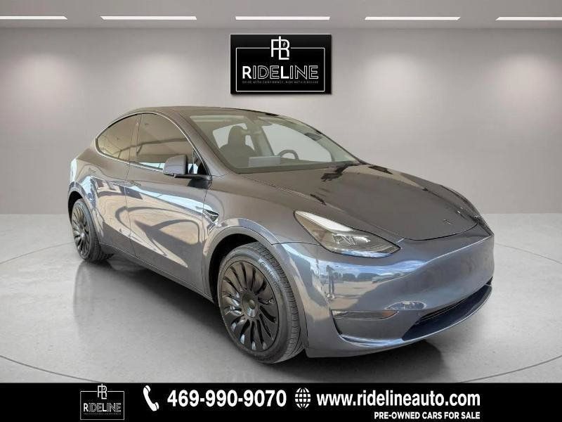 Used 2023 Tesla Model Y Long Range AWD/4WD image 1