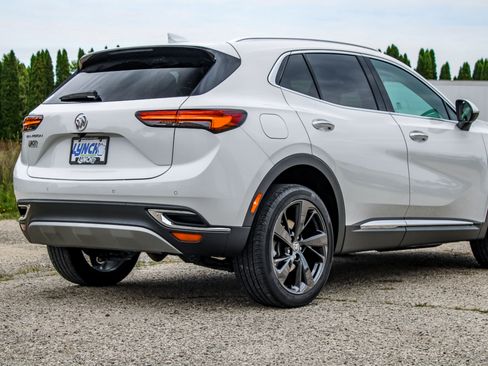 Used 2023 Buick Envision Essence FWD image 9