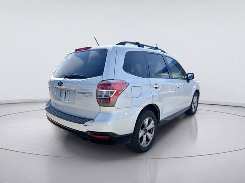 Used 2015 Subaru Forester 2.5i Premium w/ All-Weather Package AWD/4WD image 3