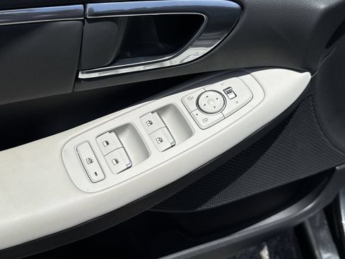Used 2023 Hyundai Sonata SEL FWD image 13