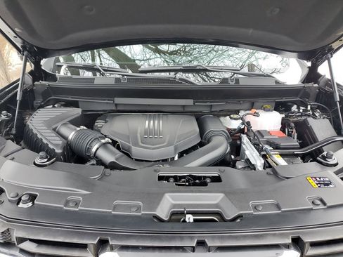 New 2025 GMC Acadia Elevation image 49