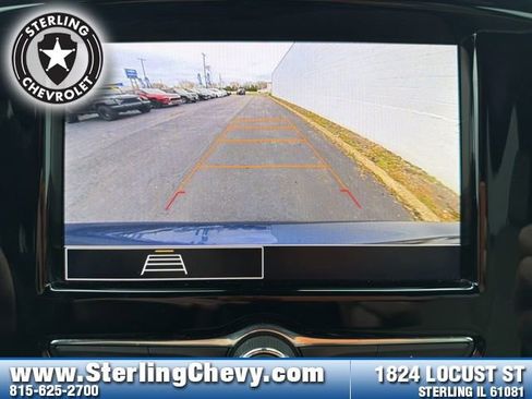 Used 2023 Chevrolet Traverse LS image 19