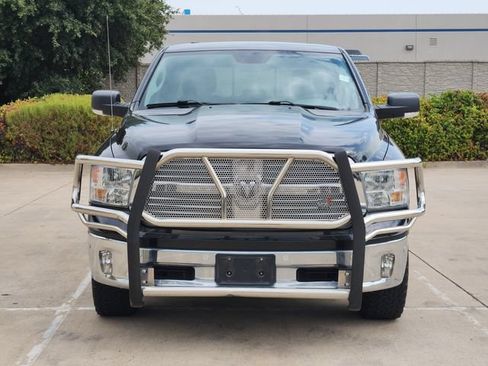 Used 2016 RAM 1500 Lone Star AWD/4WD image 2
