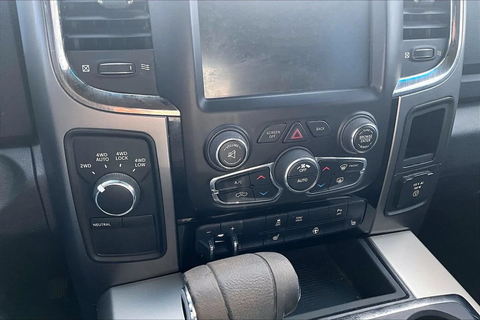 Used 2013 RAM 1500 Sport w/ Sport Premium Group AWD/4WD image 22