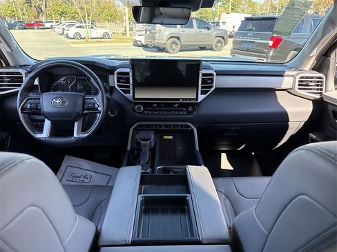 Used 2023 Toyota Tundra Limited image 25