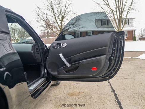 Used 2007 Nissan 350Z Touring image 35