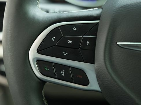 Used 2024 Chrysler Voyager LX FWD image 30