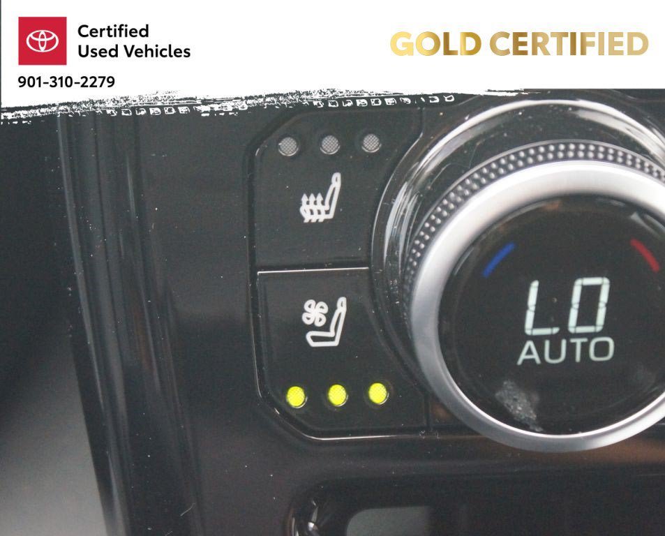 Used 2025 Toyota Highlander Limited AWD/4WD image 8
