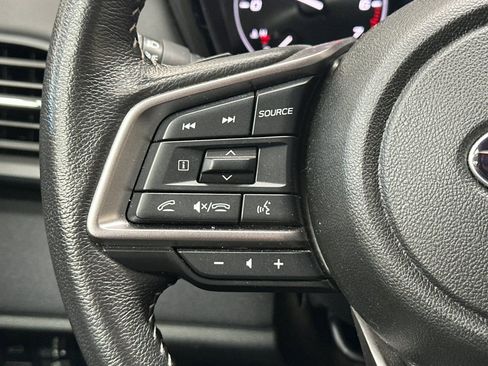 Used 2025 Subaru Outback Premium image 31