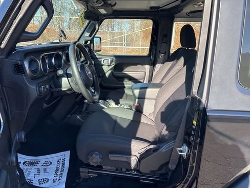 Used 2023 Jeep Wrangler Sport image 18