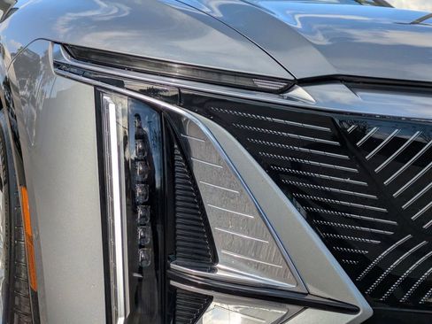 Certified 2024 Cadillac Lyriq Tech w/ Driver Assist Package image 10