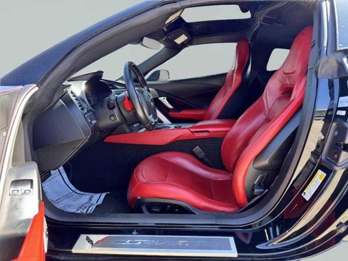 Used 2017 Chevrolet Corvette Stingray Coupe w/ 2LT Preferred Equipment Group image 17