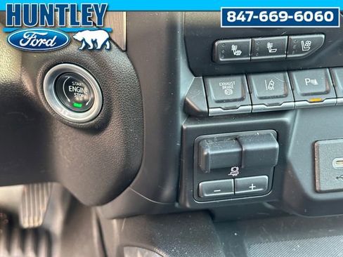 Used 2021 GMC Sierra 3500 Denali w/ Denali Black Diamond Edition image 29