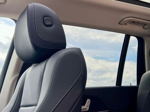 Certified 2026 Mercedes-Benz GLS 450 4MATIC image 13