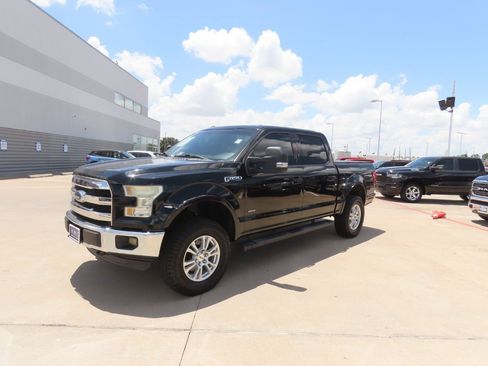 Used 2016 Ford F150 Lariat w/ Equipment Group 501A Mid AWD/4WD image 2