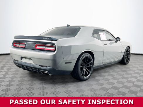 Used 2017 Dodge Challenger T/A image 31