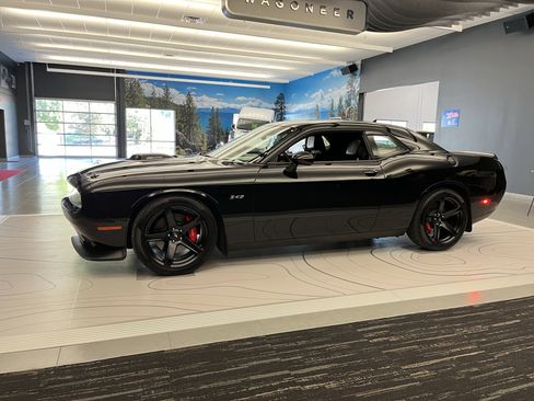 Certified 2023 Dodge Challenger R/T w/ Plus Package image 2