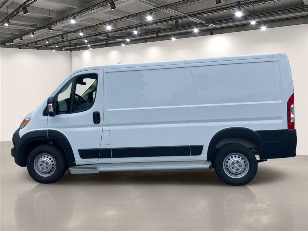 Used 2025 RAM ProMaster 2500 w/ U-Haul Equipment Group FWD image 4