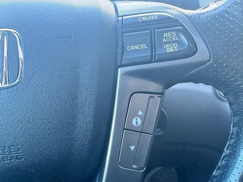 Used 2014 Honda Odyssey Touring Elite image 15